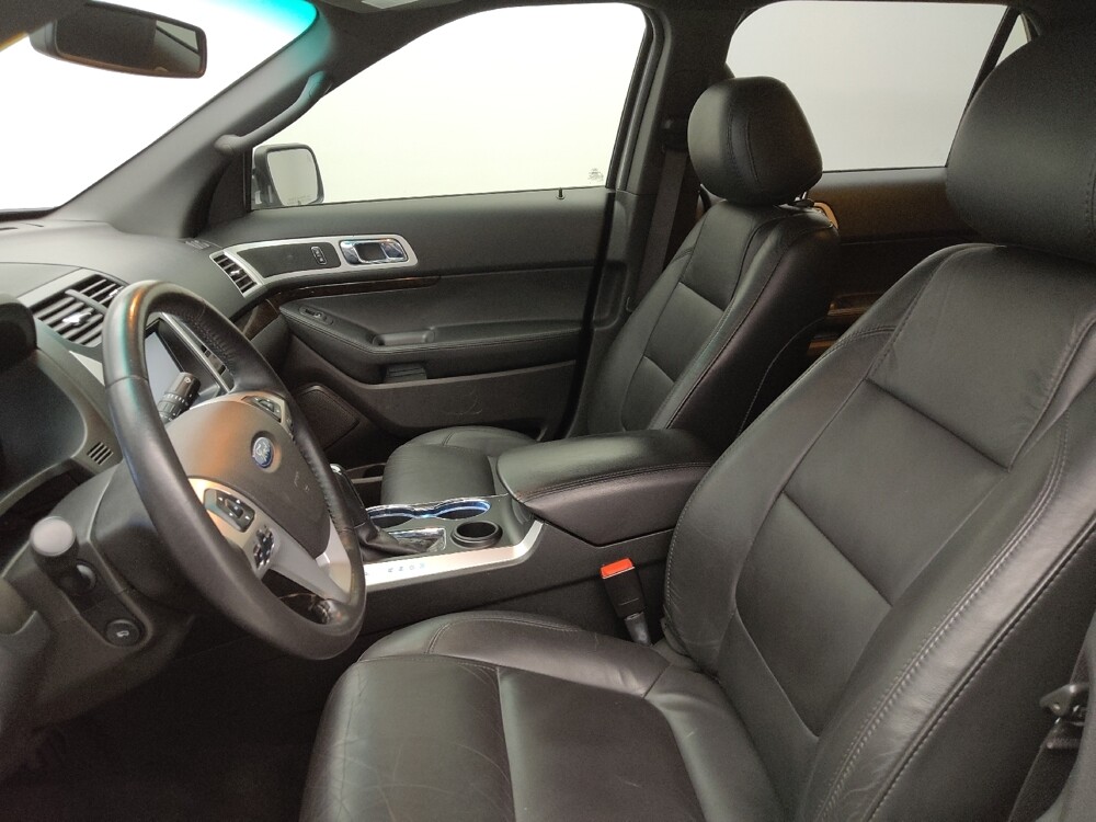 2015 Ford Explorer in Denver, CO 80012 - 18101105 17