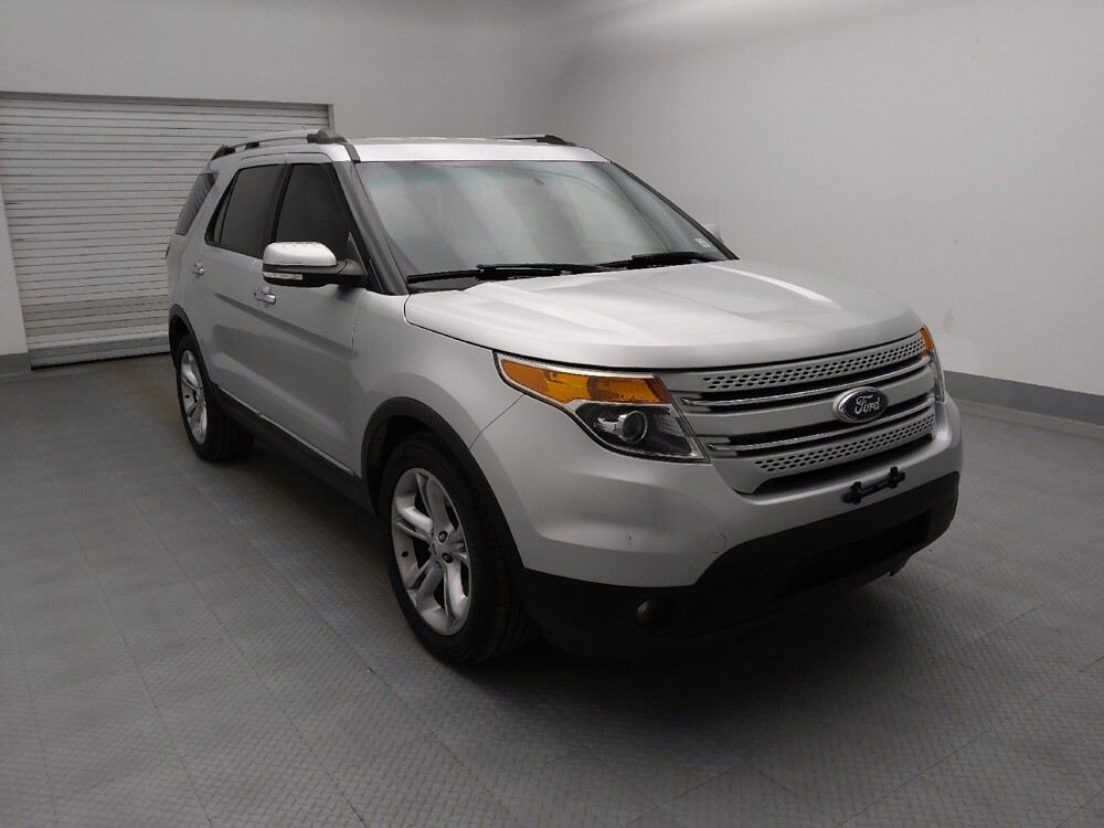 2015 Ford Explorer in Denver, CO 80012 - 18101105 13