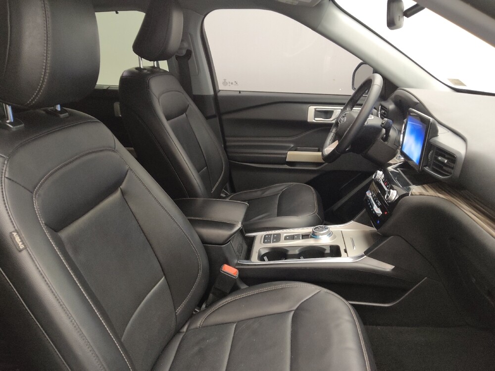 2021 Ford Explorer in Lakewood, CO 80215 - 18101106 21