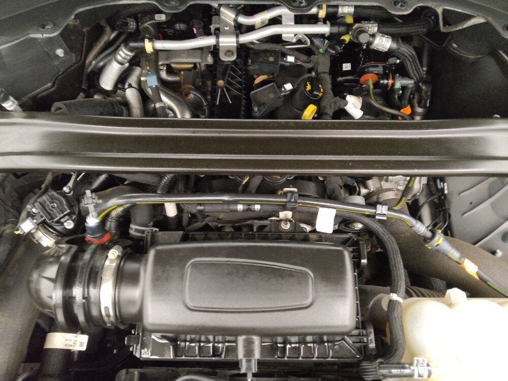 2021 Ford Explorer in Lakewood, CO 80215 - 18101106 30