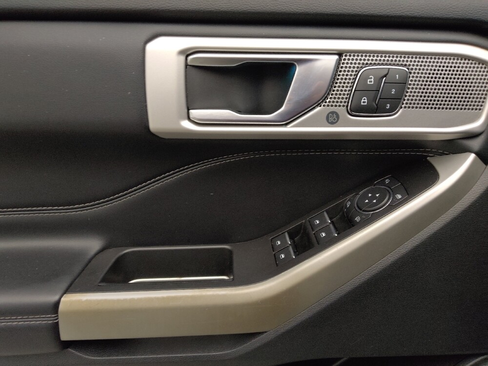 2021 Ford Explorer in Lakewood, CO 80215 - 18101106 27