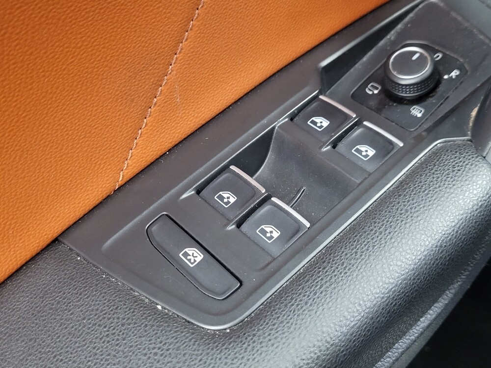 2020 Volkswagen Tiguan in Antioch, TN 37013 - 18101108 27