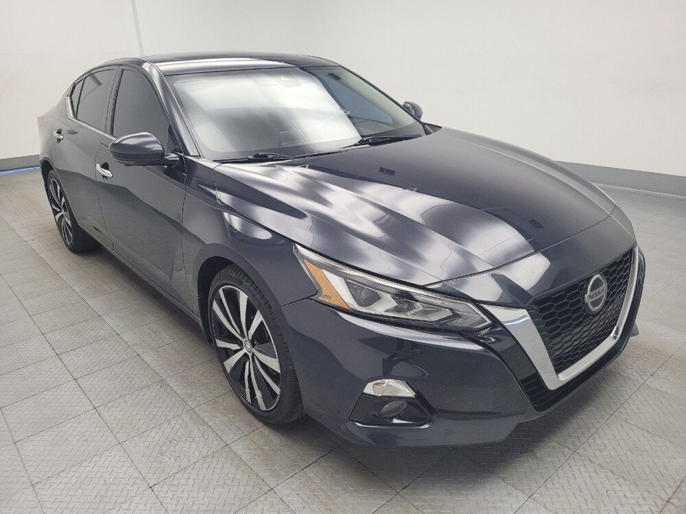 2020 Nissan Altima in Antioch, TN 37013 - 18101110 13