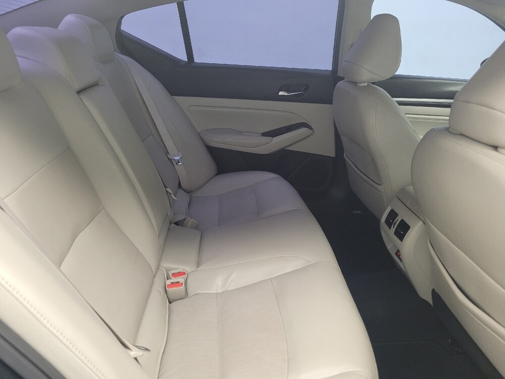 2020 Nissan Altima in Antioch, TN 37013 - 18101110 19