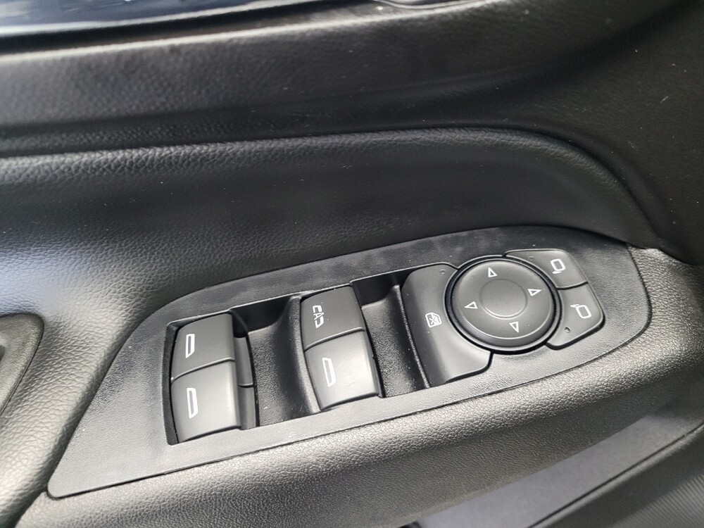 2018 Chevrolet Equinox in Antioch, TN 37013 - 18101111 27