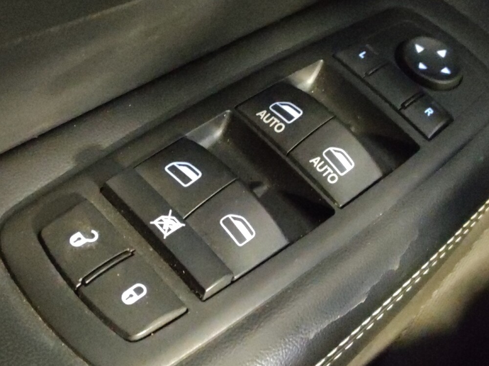 2017 Jeep Grand Cherokee in Houston, TX 77060 - 18101113 27