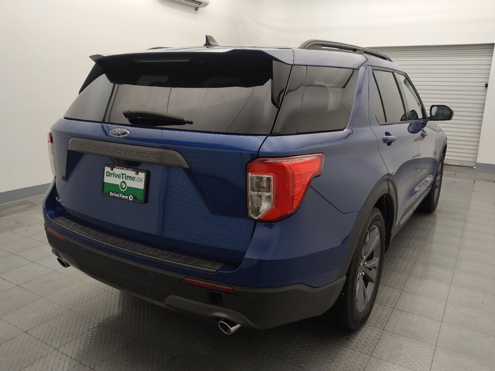 2021 Ford Explorer in Houston, TX 77034 - 18101114 7