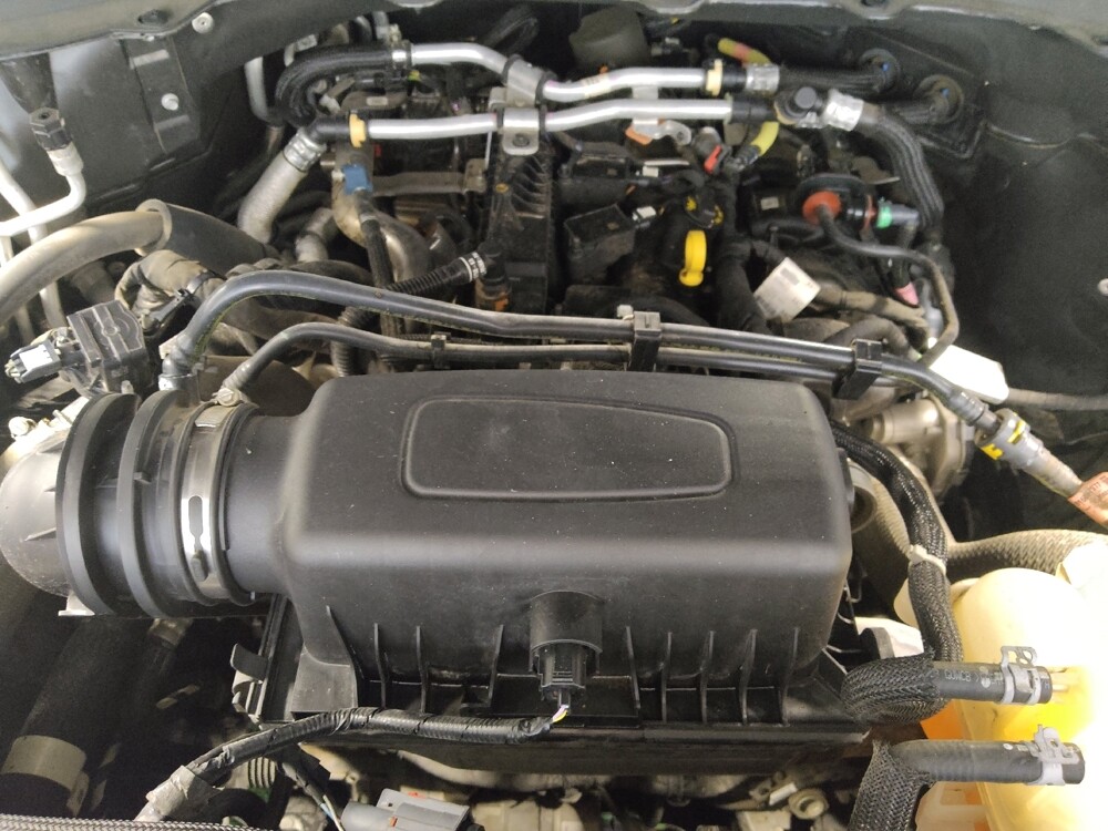 2021 Ford Explorer in Houston, TX 77034 - 18101114 30