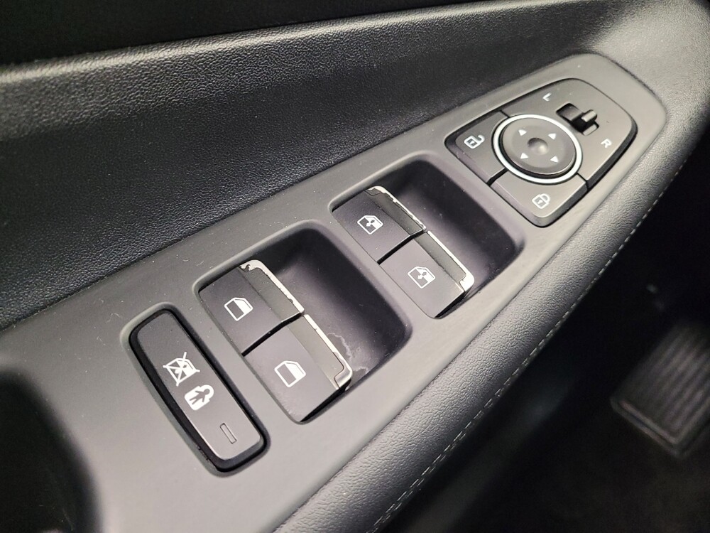 2019 Hyundai Santa Fe in Miamisburg, OH 45342 - 18101116 27