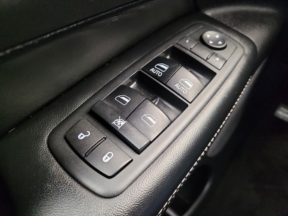 2017 Jeep Grand Cherokee in Columbus, OH 43228 - 18101119 27