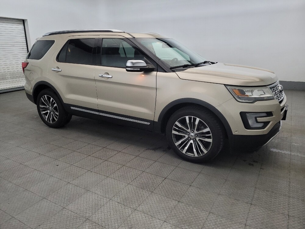 2017 Ford Explorer in Plymouth Meeting, PA 19462 - 18101122 11