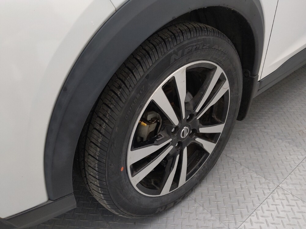 2020 Nissan Kicks in Wichita, KS 67207 - 18101124 31