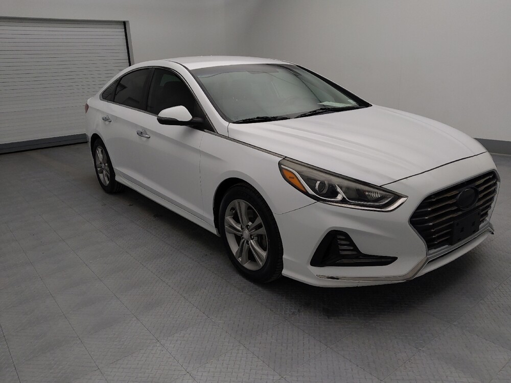 2018 Hyundai Sonata in Springfield, MO 65807 - 18101126 13