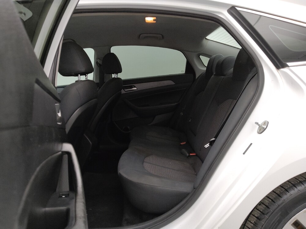 2018 Hyundai Sonata in Springfield, MO 65807 - 18101126 18