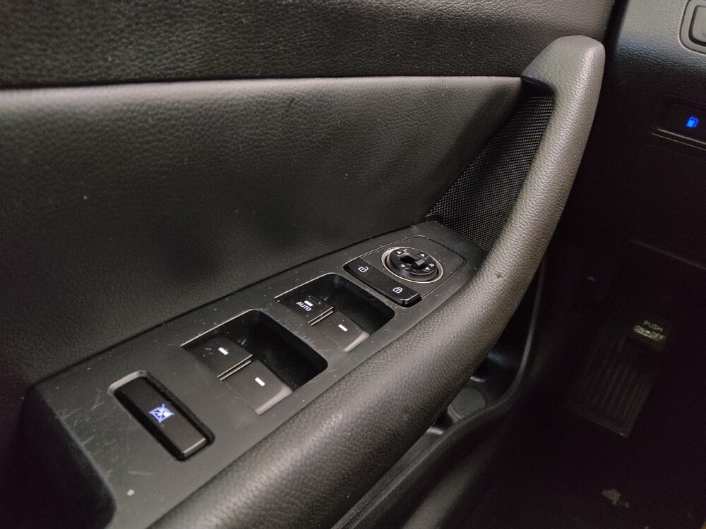 2018 Hyundai Sonata in Springfield, MO 65807 - 18101126 27