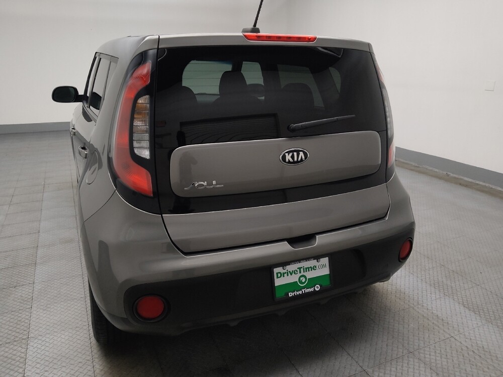 2017 Kia Soul in Des Moines, IA 50310 - 18101127 6