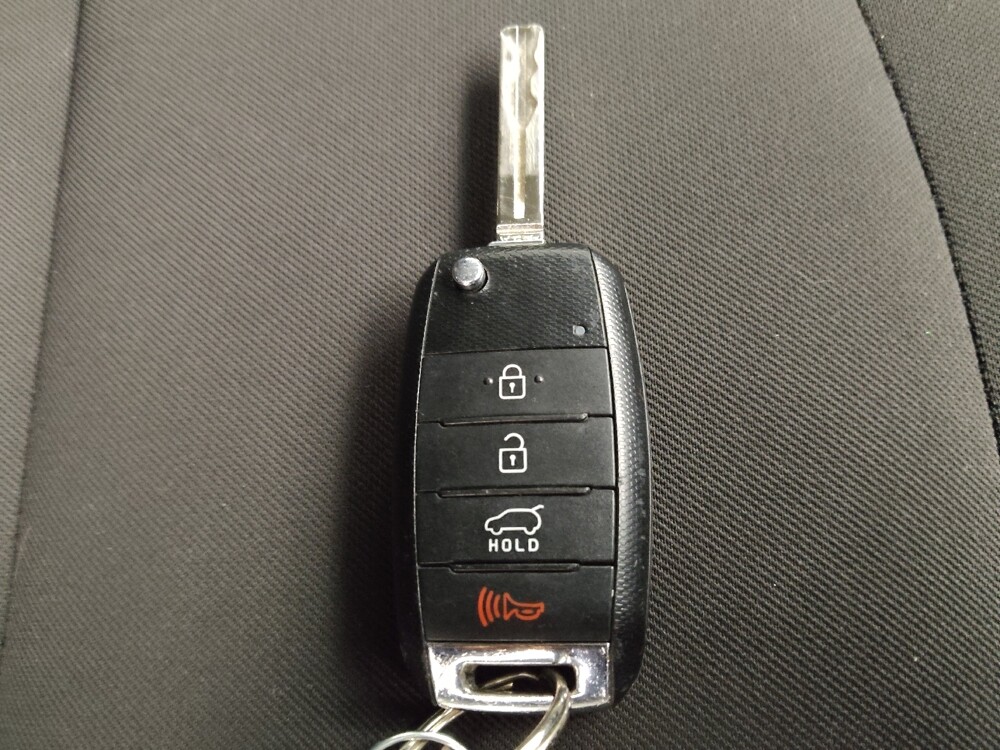 2017 Kia Soul in Des Moines, IA 50310 - 18101127 32