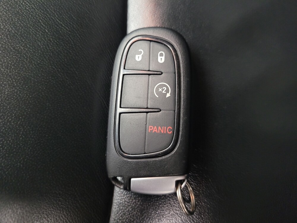 2016 Jeep Cherokee in Eastpointe, MI 48021 - 18101128 32