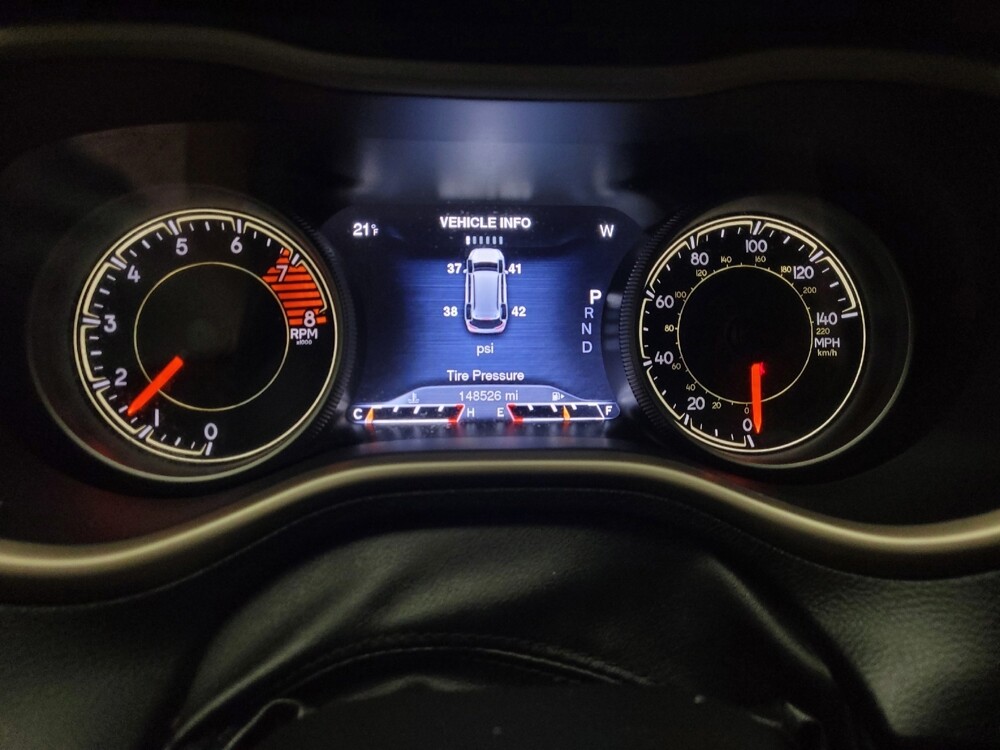 2016 Jeep Cherokee in Eastpointe, MI 48021 - 18101128 23