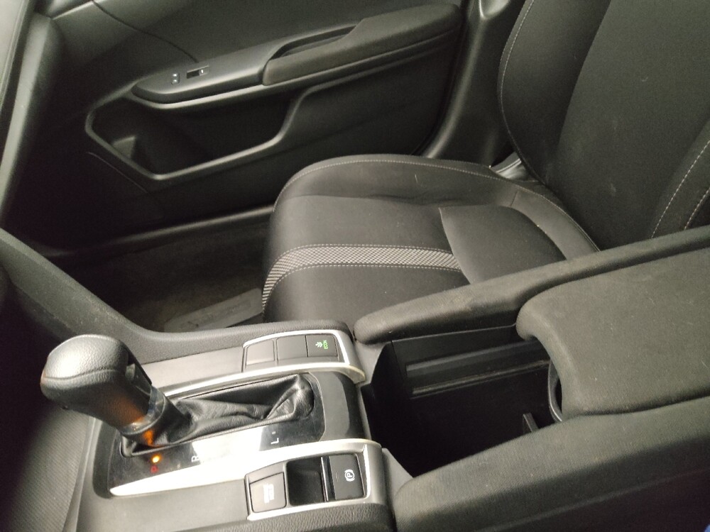 2019 Honda Civic in Lombard, IL 60148 - 18101129 26