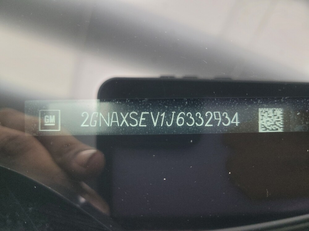 2018 Chevrolet Equinox in Indianapolis, IN 46219 - 18101132 33