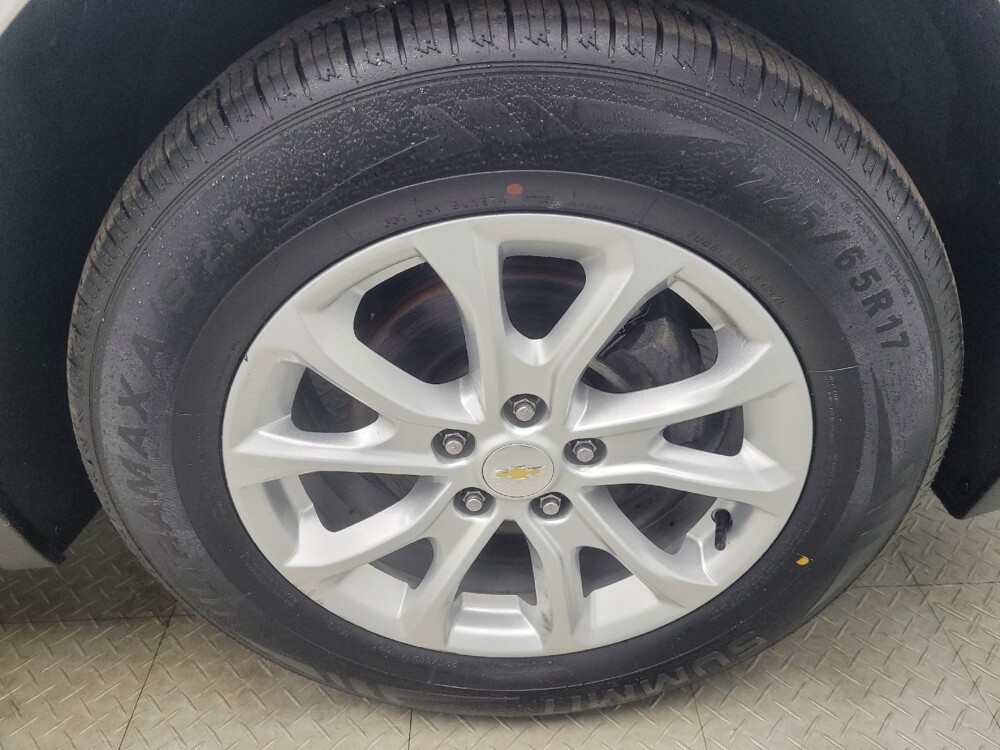 2018 Chevrolet Equinox in Indianapolis, IN 46219 - 18101132 31