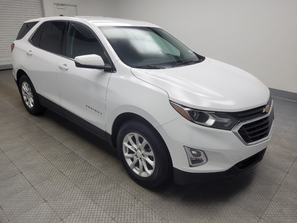 2018 Chevrolet Equinox in Indianapolis, IN 46219 - 18101132 11