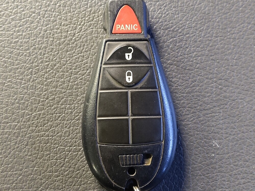 2018 RAM 1500 in Houston, TX 77060 - 18101138 32