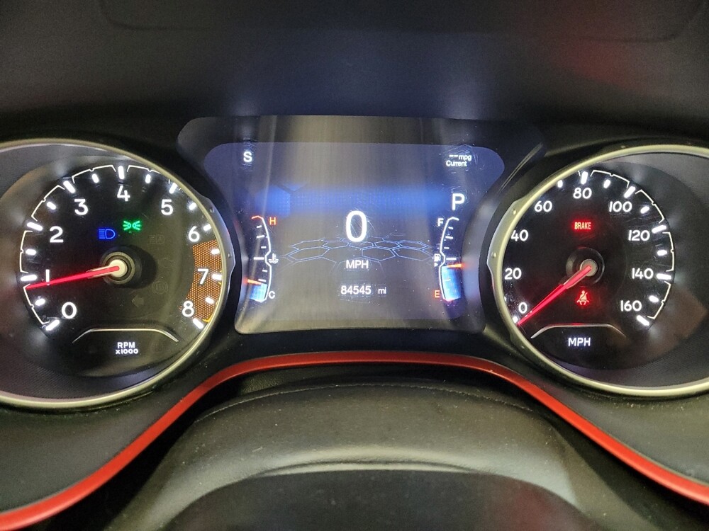 2018 Jeep Compass in Downey, CA 90241 - 18101141 23