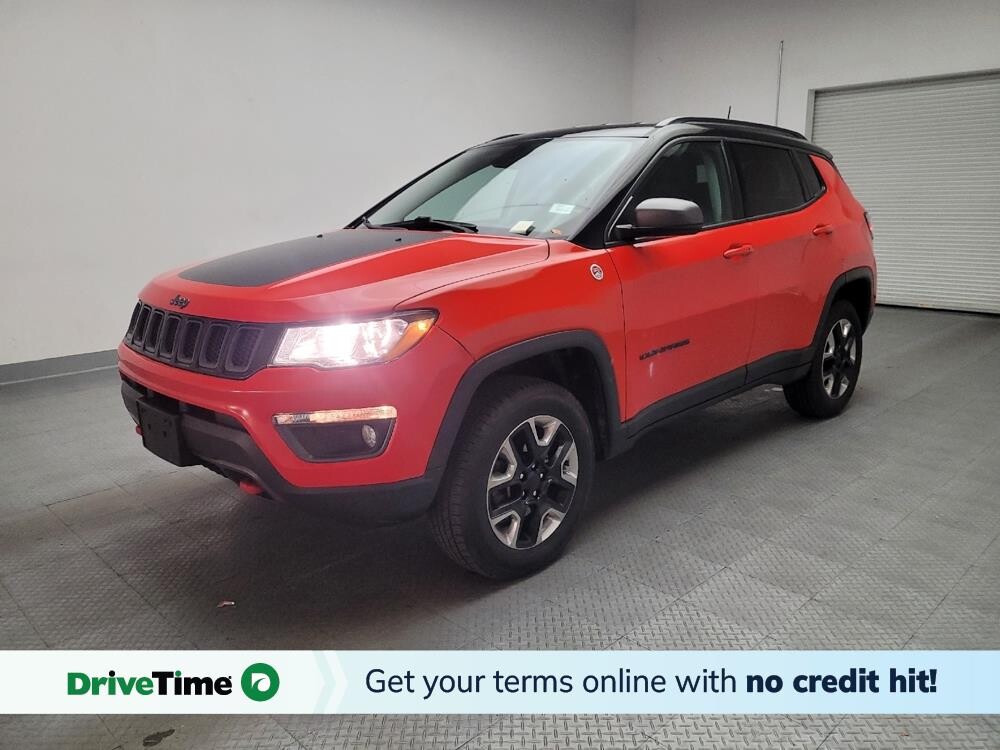 2018 Jeep Compass in Downey, CA 90241 - 18101141