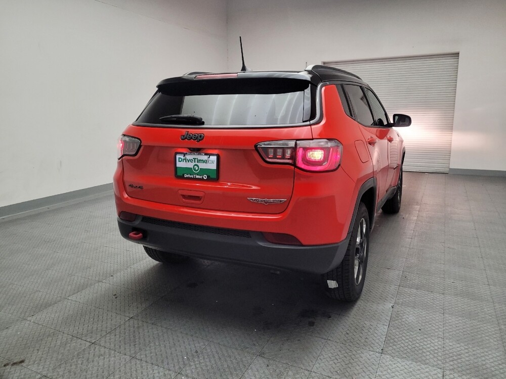 2018 Jeep Compass in Downey, CA 90241 - 18101141 7