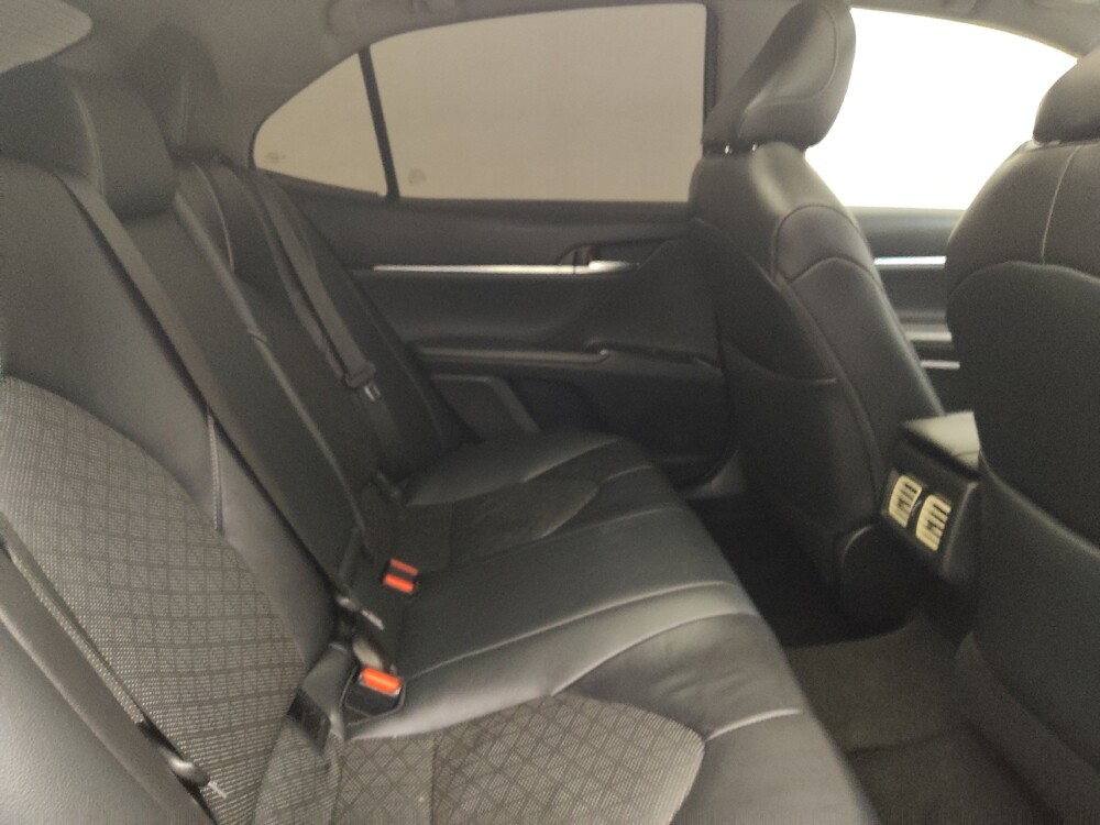 2019 Toyota Camry in Midlothian, IL 60445 - 18101160 19