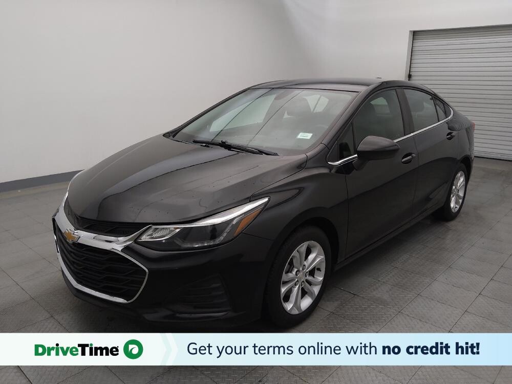 2019 Chevrolet Cruze in Houston, TX 77074 - 18101161