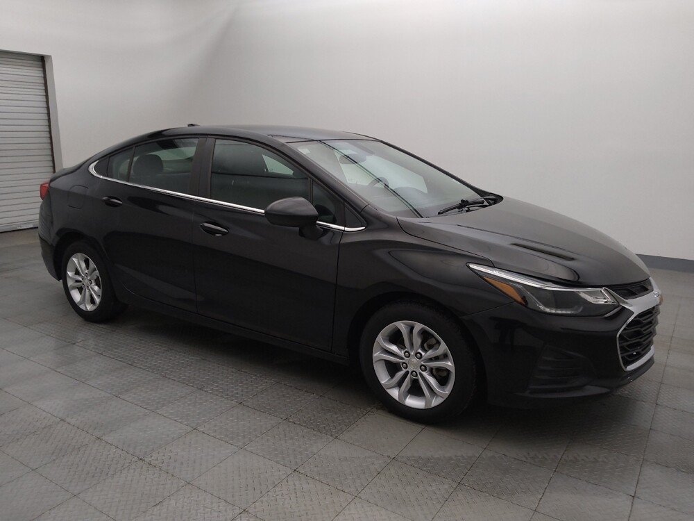 2019 Chevrolet Cruze in Houston, TX 77074 - 18101161 11