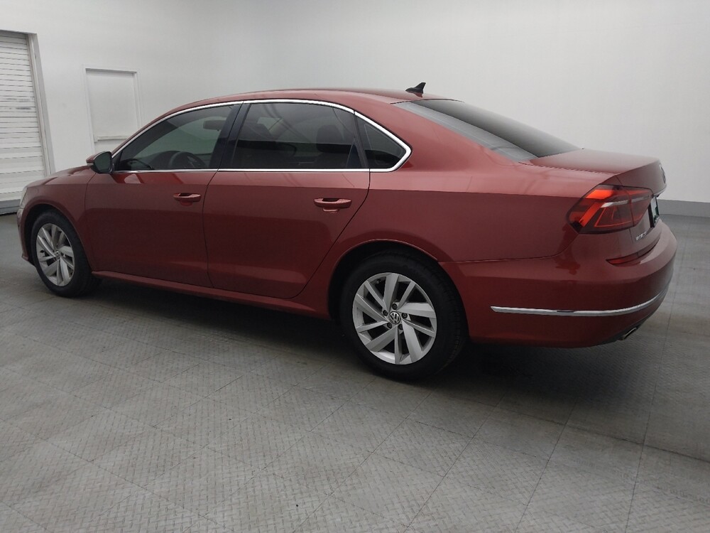 2018 Volkswagen Passat in Kissimmee, FL 34744 - 18101165 3