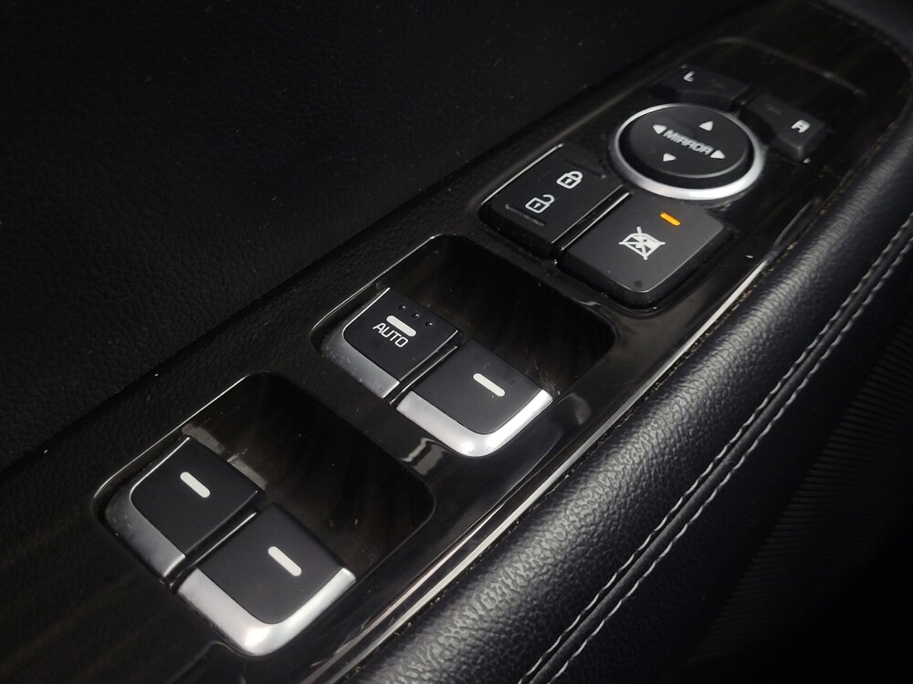 2019 Kia Sorento in Indianapolis, IN 46219 - 18101168 27