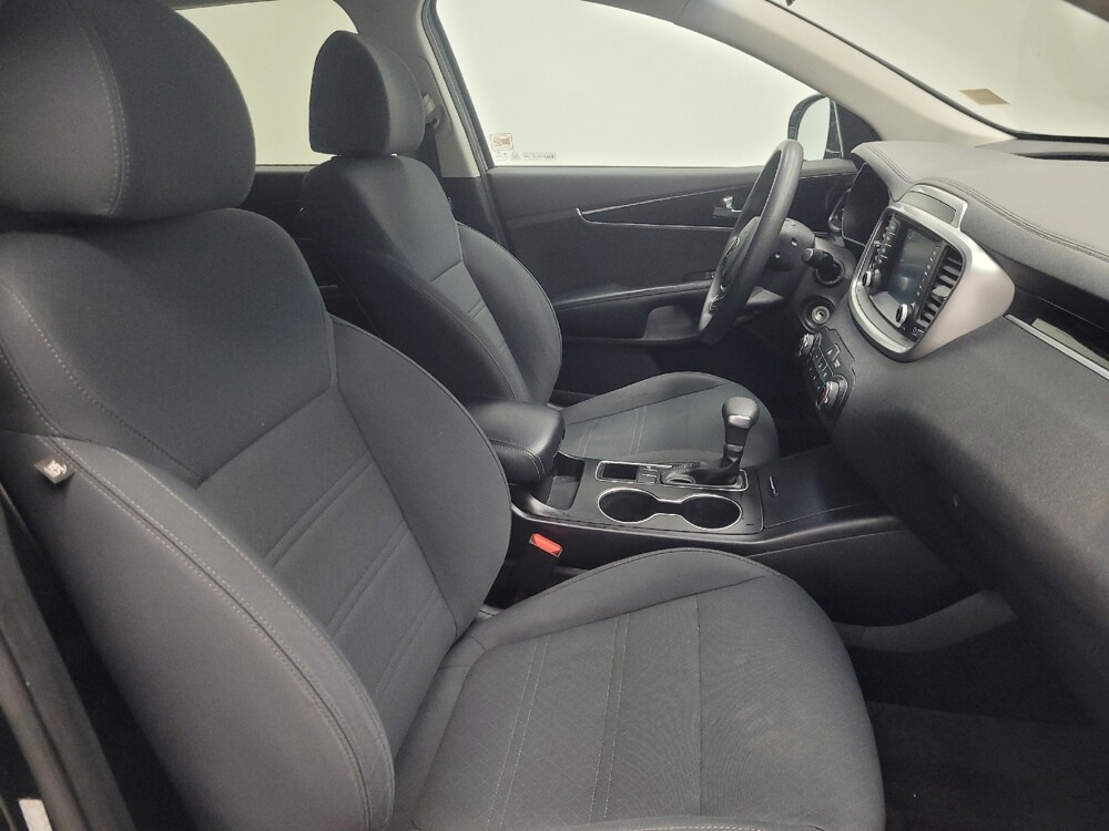 2019 Kia Sorento in Indianapolis, IN 46219 - 18101168 21
