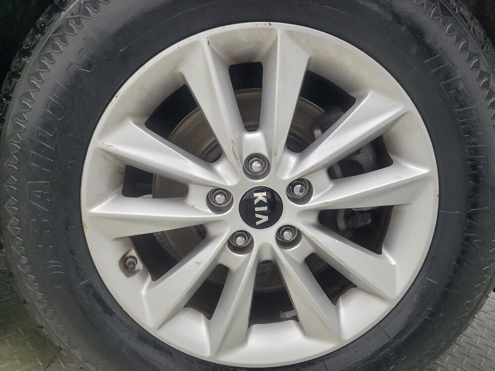 2019 Kia Sorento in Indianapolis, IN 46219 - 18101168 31