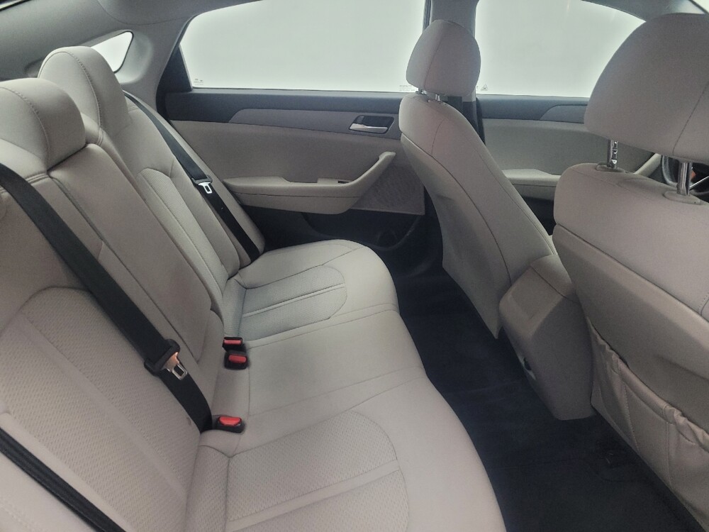 2018 Hyundai Sonata in Antioch, TN 37013 - 18101171 19