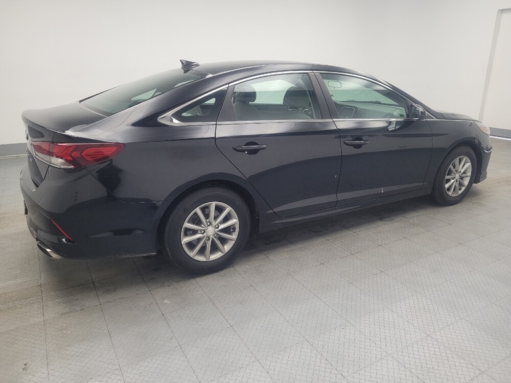 2018 Hyundai Sonata in Antioch, TN 37013 - 18101171 10