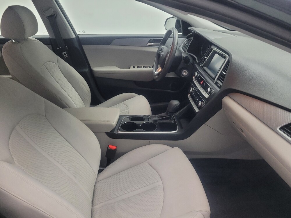 2018 Hyundai Sonata in Antioch, TN 37013 - 18101171 21