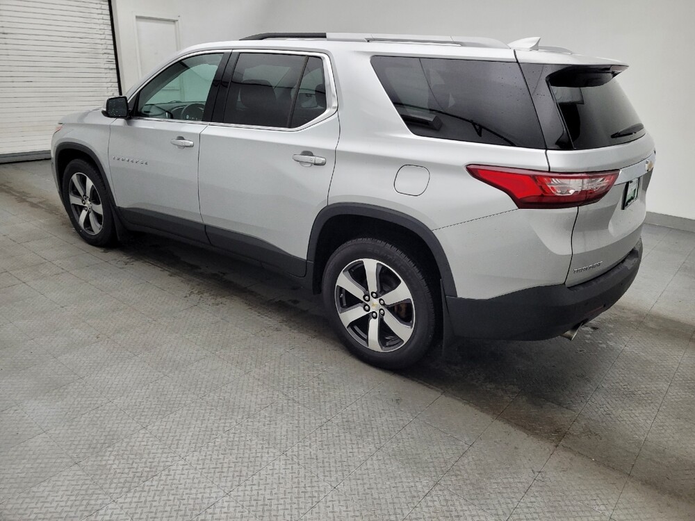 2018 Chevrolet Traverse in Raleigh, NC 27604 - 18101172 3