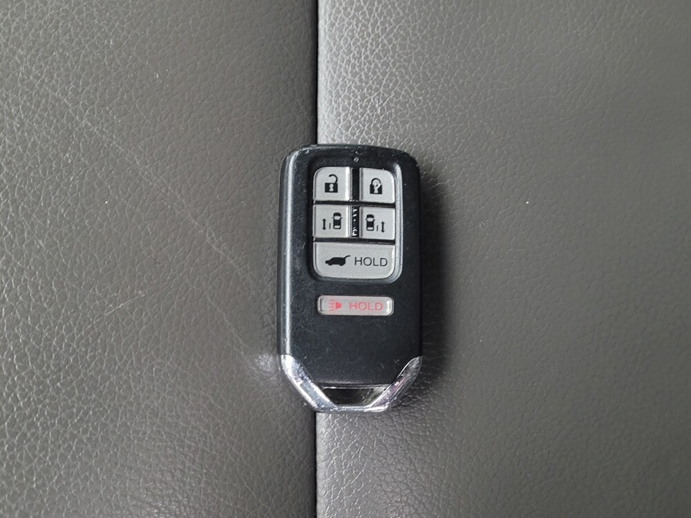 2014 Honda Odyssey in Jacksonville, FL 32210 - 18101174 32