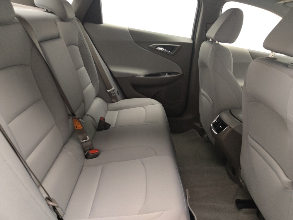 2020 Chevrolet Malibu in Chattanooga, TN 37421 - 18101177 19