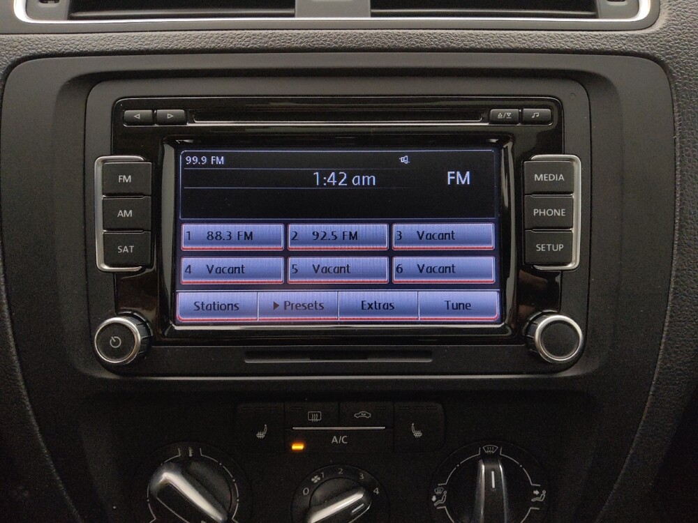 2014 Volkswagen Jetta in Independence, MO 64055 - 18101179 25