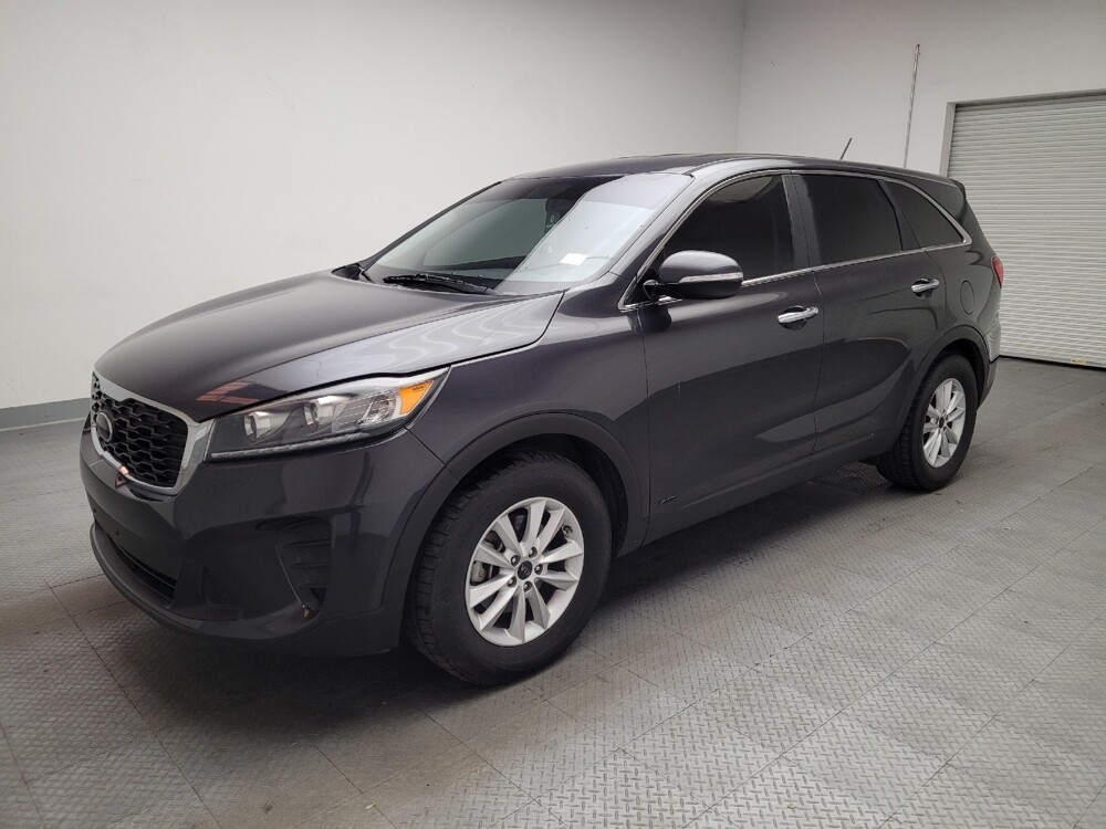 2019 Kia Sorento in Riverside, CA 92504 - 18101186 2