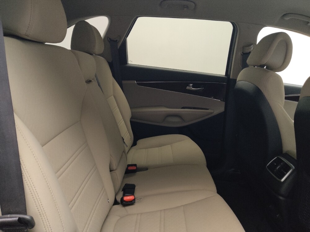 2016 Kia Sorento in Marietta, GA 30062 - 18101188 19