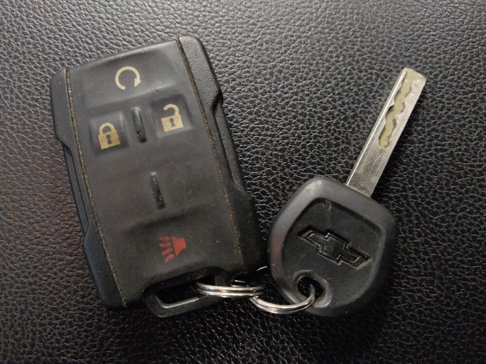 2019 Chevrolet Colorado in Houston, TX 77060 - 18101192 32