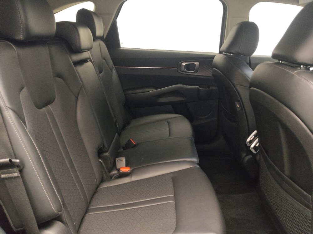 2022 Kia Sorento in Arlington, TX 76011 - 18101196 19