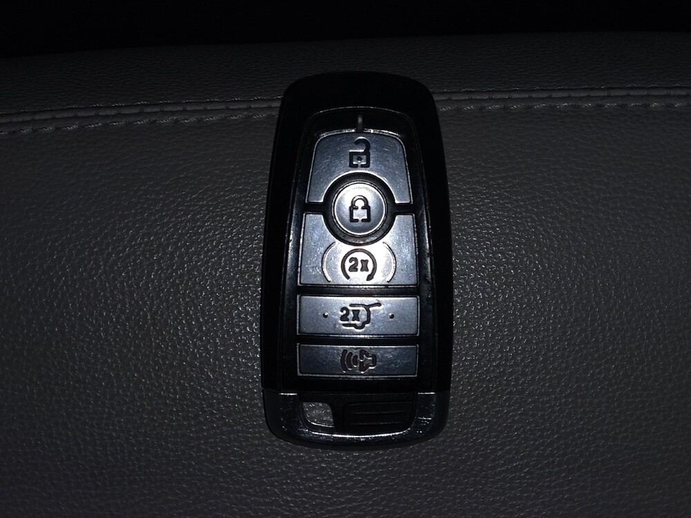 2021 Ford Explorer in Orlando, FL 32808 - 18101209 32